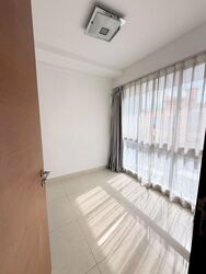 Centra Residence (D14), Apartment #571210591